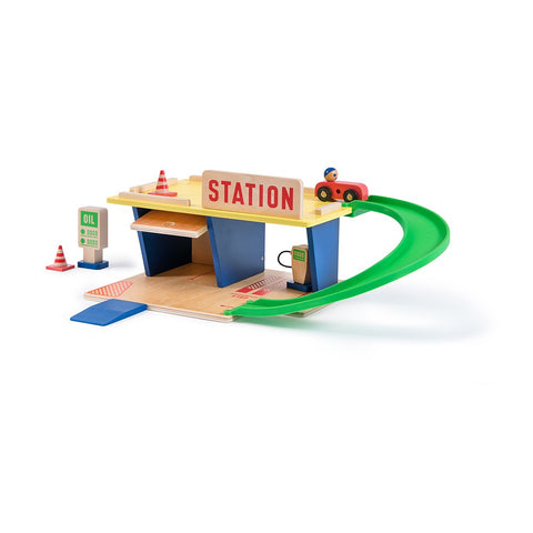 Tankstation fra Moulin Roty.